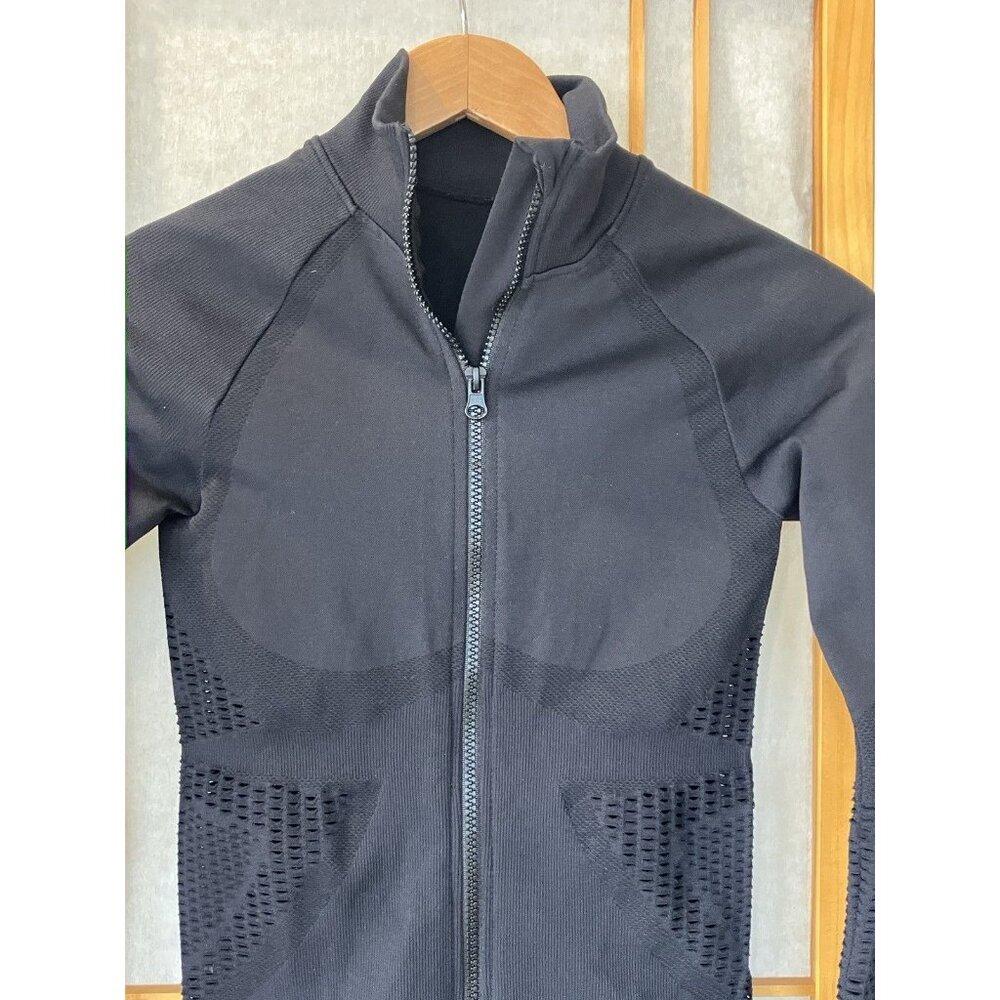 Fabletics Black Compression Fitted Full Zip Athletic Jacket XSmall, Running - Picture 2 of 7